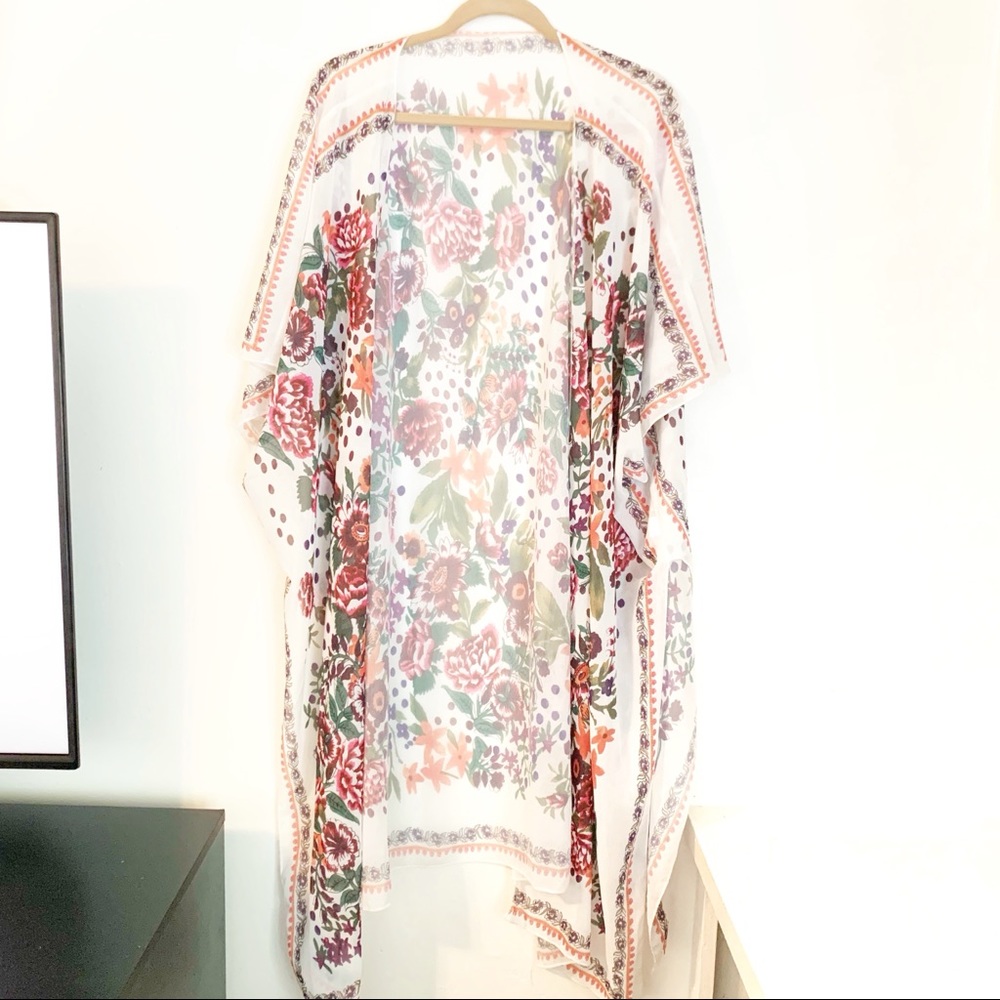NWOT White Floral Duster